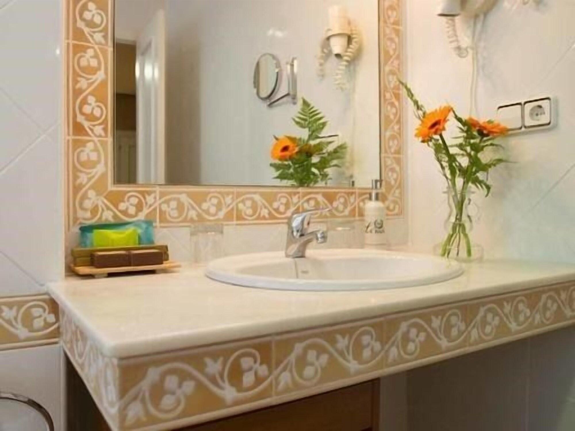Hotel Casa Camila Овьедо Экстерьер фото