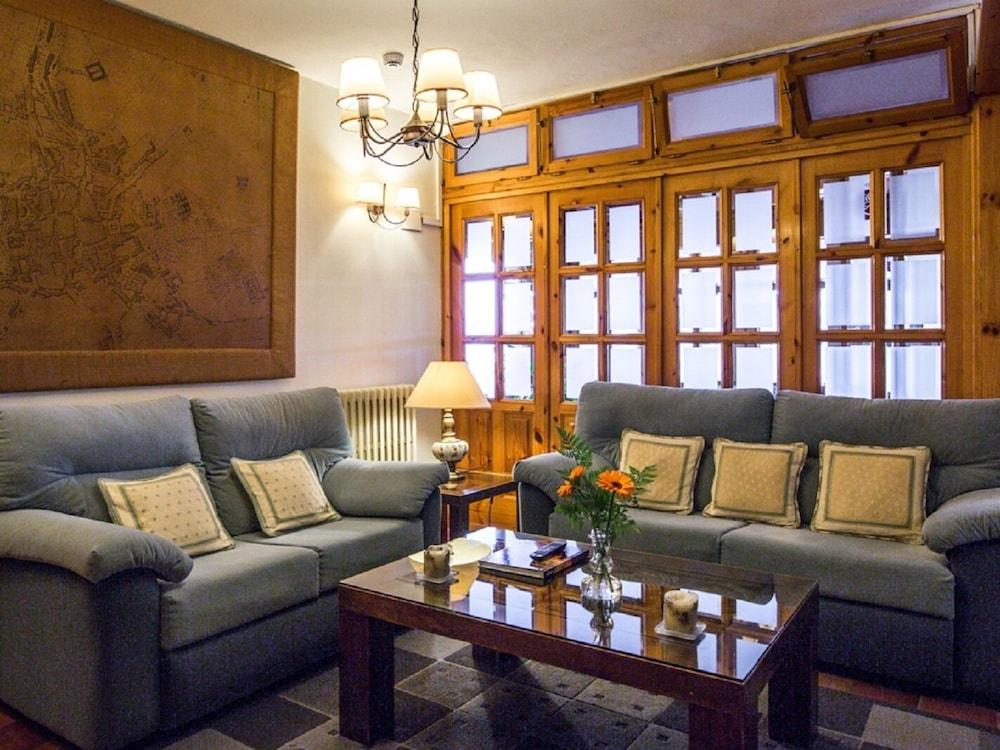 Hotel Casa Camila Овьедо Экстерьер фото