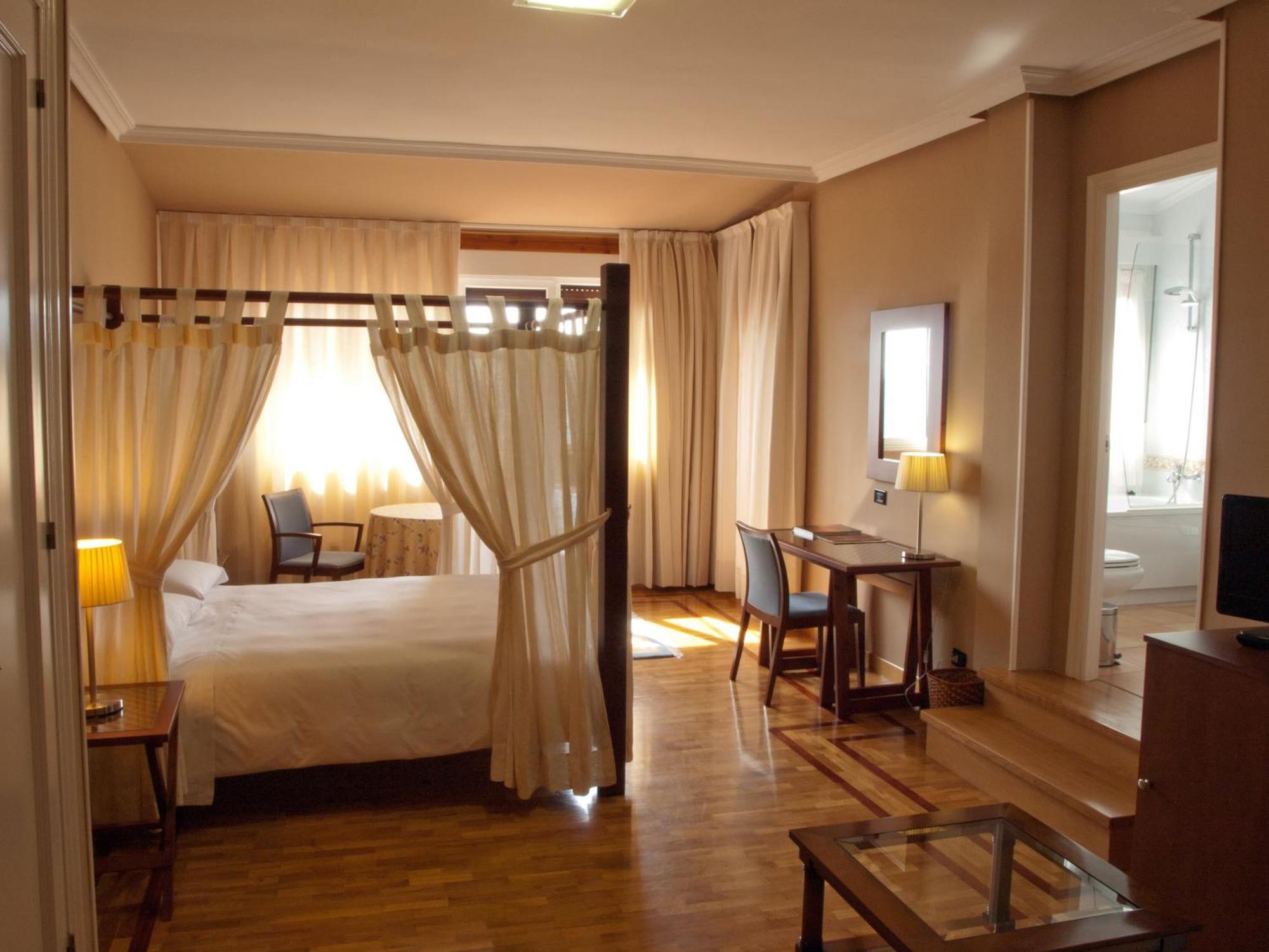 Hotel Casa Camila Овьедо Экстерьер фото