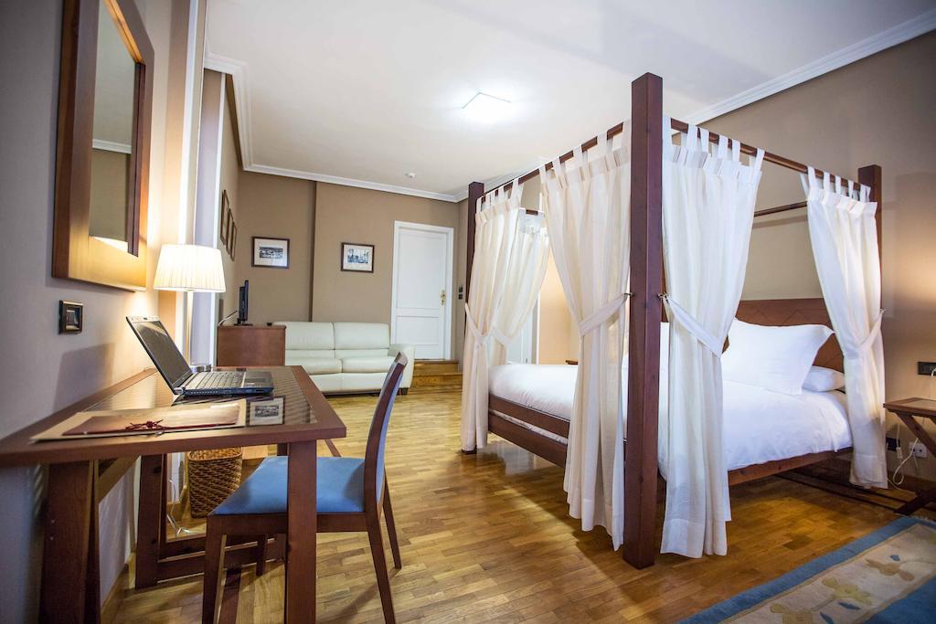 Hotel Casa Camila Овьедо Экстерьер фото